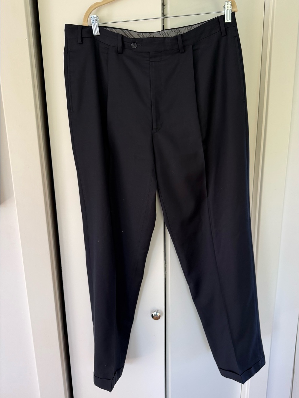 Calvin Klein Men’s Pleated Black Pants